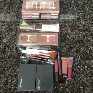 Miscellaneous ultra makeup kits